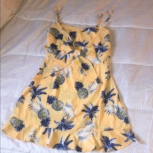 Cute summer dress! Light material